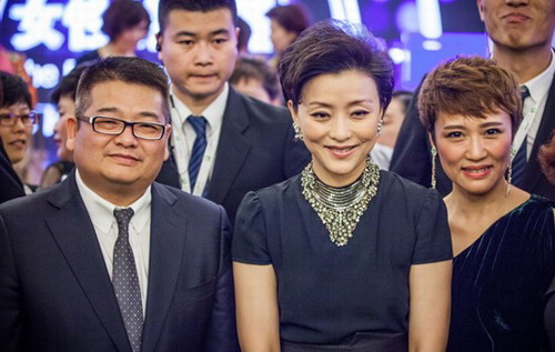 与老总夫人_金杯集团老总夫人照片