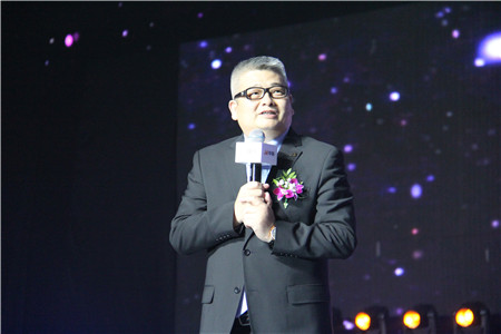 中脉董事长是谁_中脉内衣图片(3)