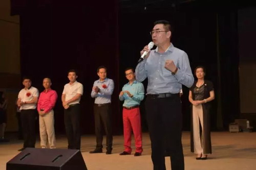 华天老总_厦门华天涉外学院图片(3)