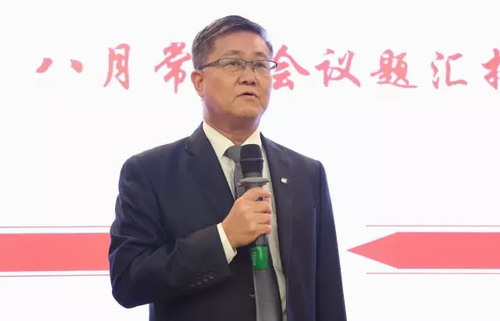 卫导老总_老总办公室图片(3)