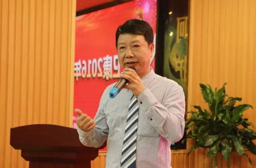 卫导老总_老总办公室图片(3)