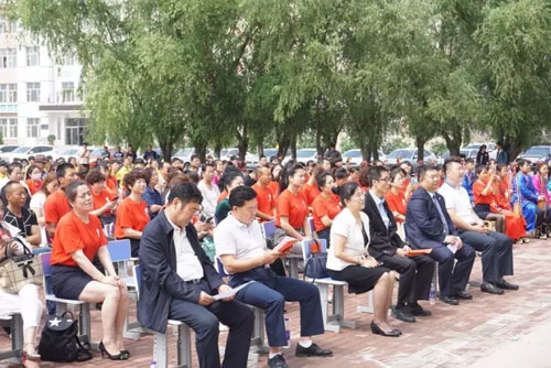 捐赠的第十五家德邻书屋在黑龙江省大庆市肇源县蒙古中学落成启用