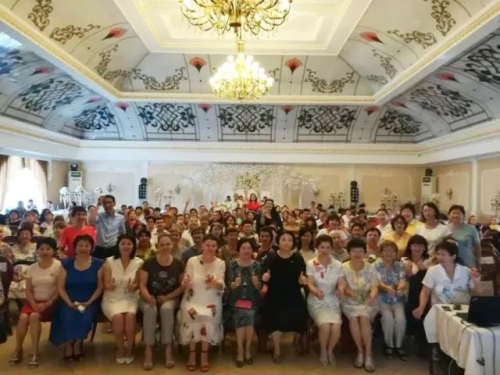 吉尔吉斯斯坦人口政策_吉尔吉斯斯坦地图(3)