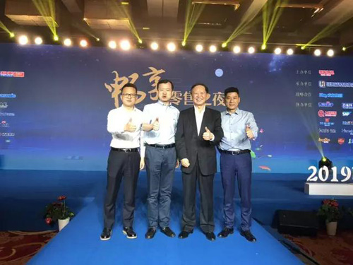 老总小宇_星宇化工老总照片