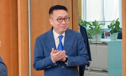 绿叶购老总_红花绿叶图片