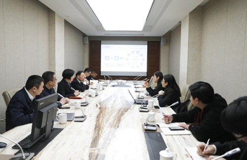 中青博联江苏公司总经理李琰一行考察隆力奇插图1