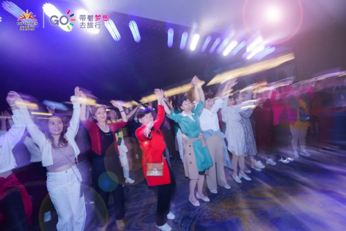 领略秀丽山河 无限极星乐营在长江三峡启航插图3